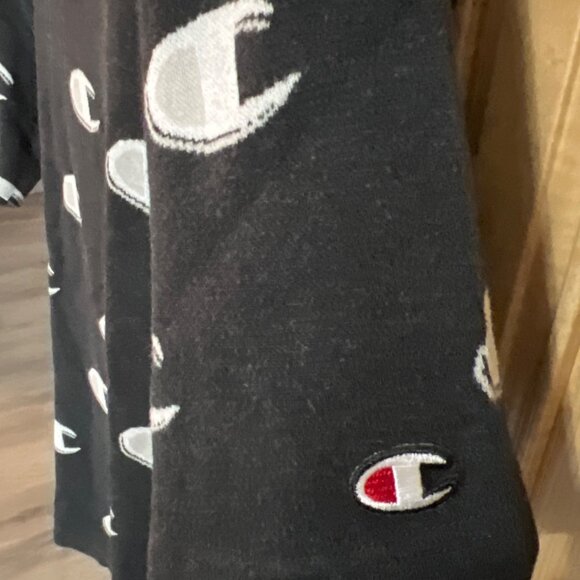 Champion Black Crewneck T-Shirt With Allover Logo Print Medium - Picture 5 of 5